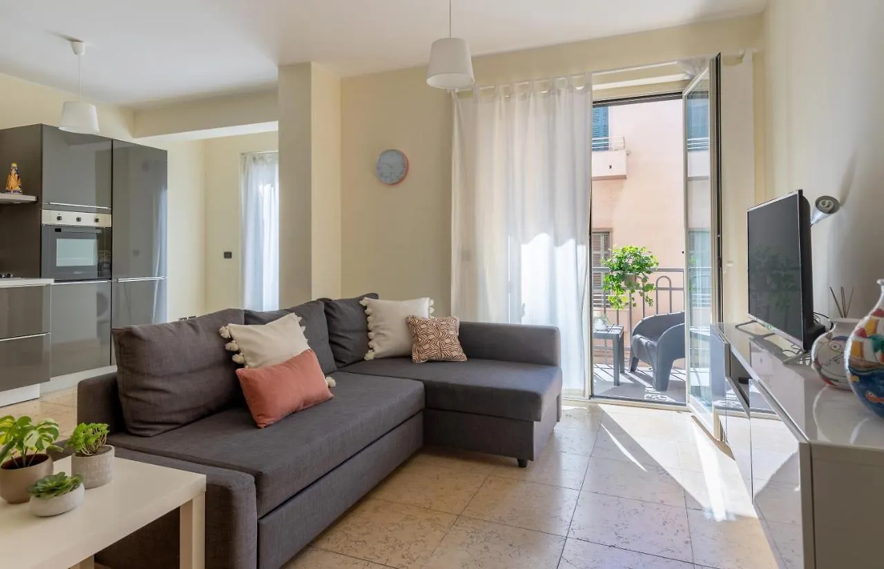 Relax Apartment Inn Aeroporto di Catania Fontana Rossa